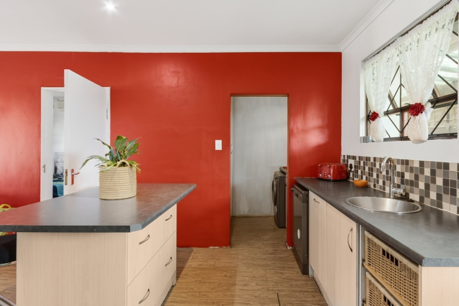 3 Bedroom Property for Sale in Onverwacht Western Cape